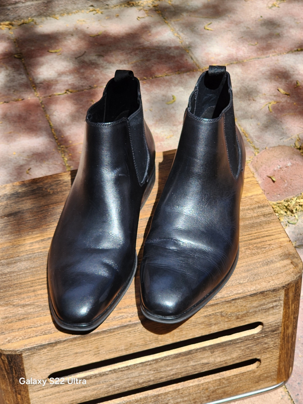 Calvin Klein Men's Donto Black Leather Chelsea Boot Size 11 - Picture 3 of 11